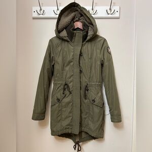 Abercrombie & Fitch Women Sherpa Lined Parka Jacket